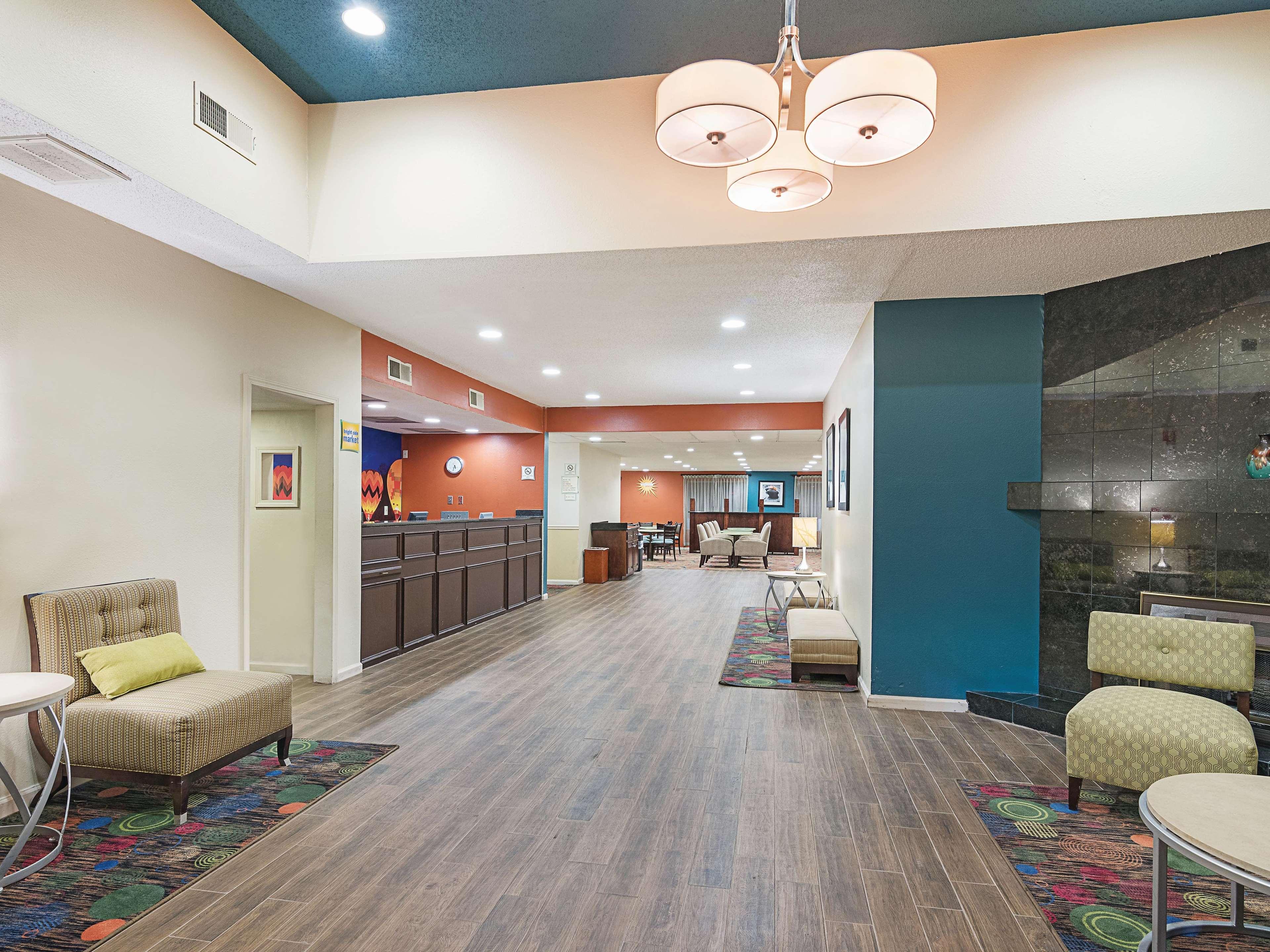 La Quinta Inn By Wyndham Decatur Alabama Екстериор снимка