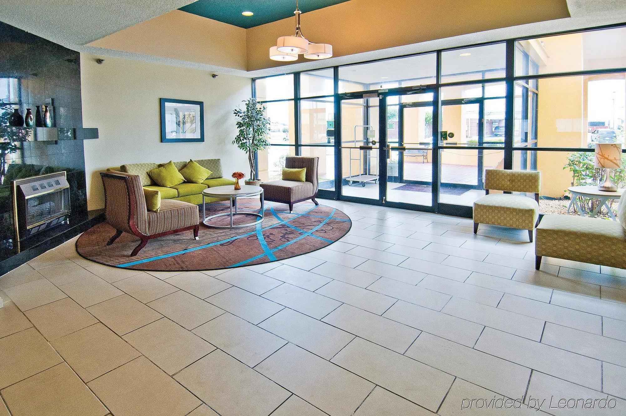 La Quinta Inn By Wyndham Decatur Alabama Екстериор снимка