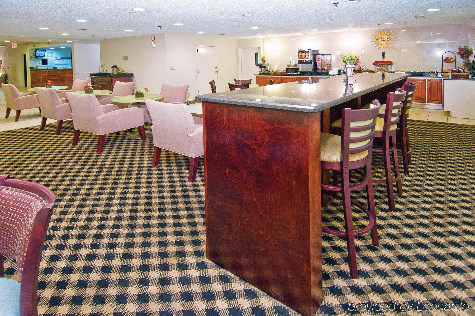 La Quinta Inn By Wyndham Decatur Alabama Екстериор снимка
